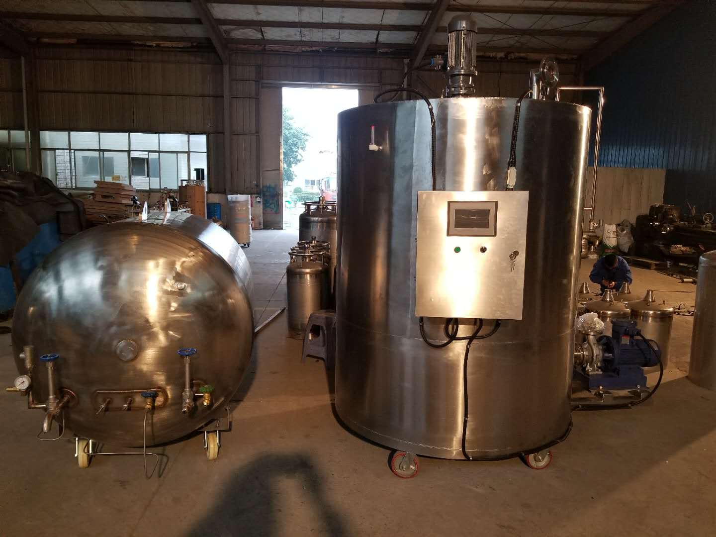 定制液氮容器